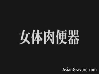 Encantador asiática galleta en esclavitud sexo vídeo consigue